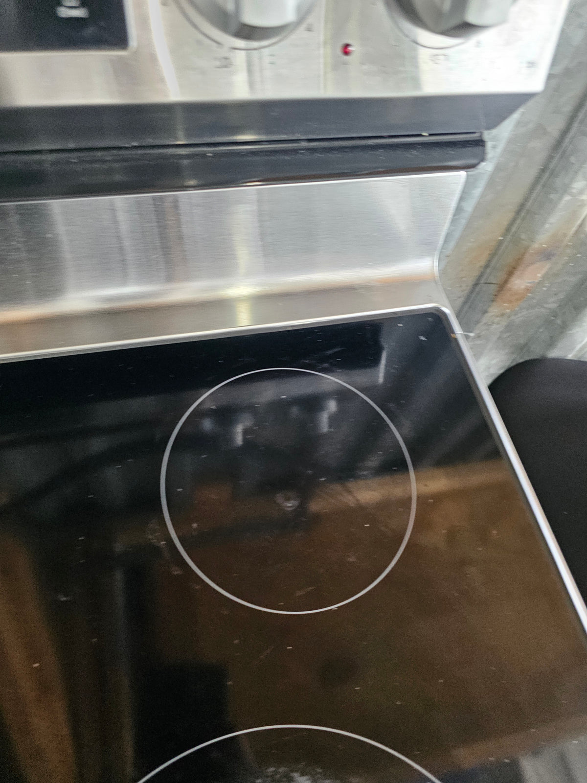 Samsung NE63A6311SS Smart Freestanding Electric Range