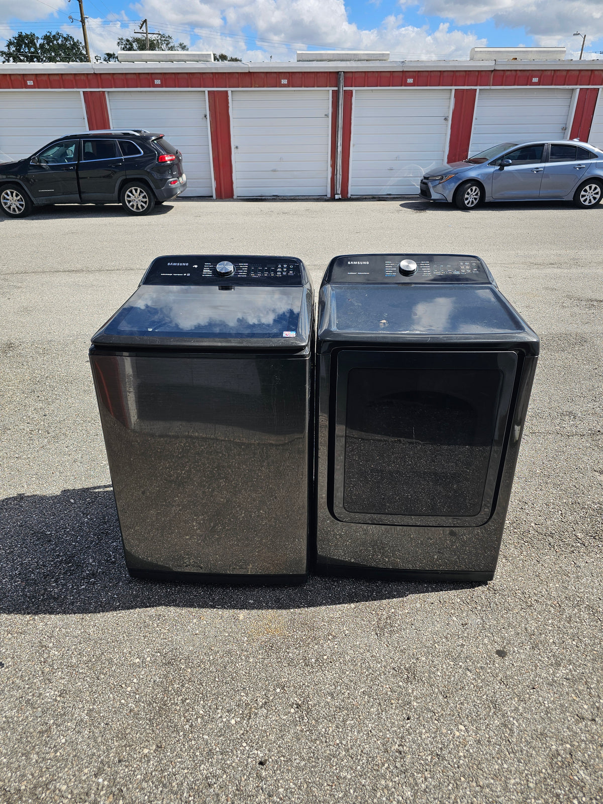 Samsung Washer And Electric Dryer Set