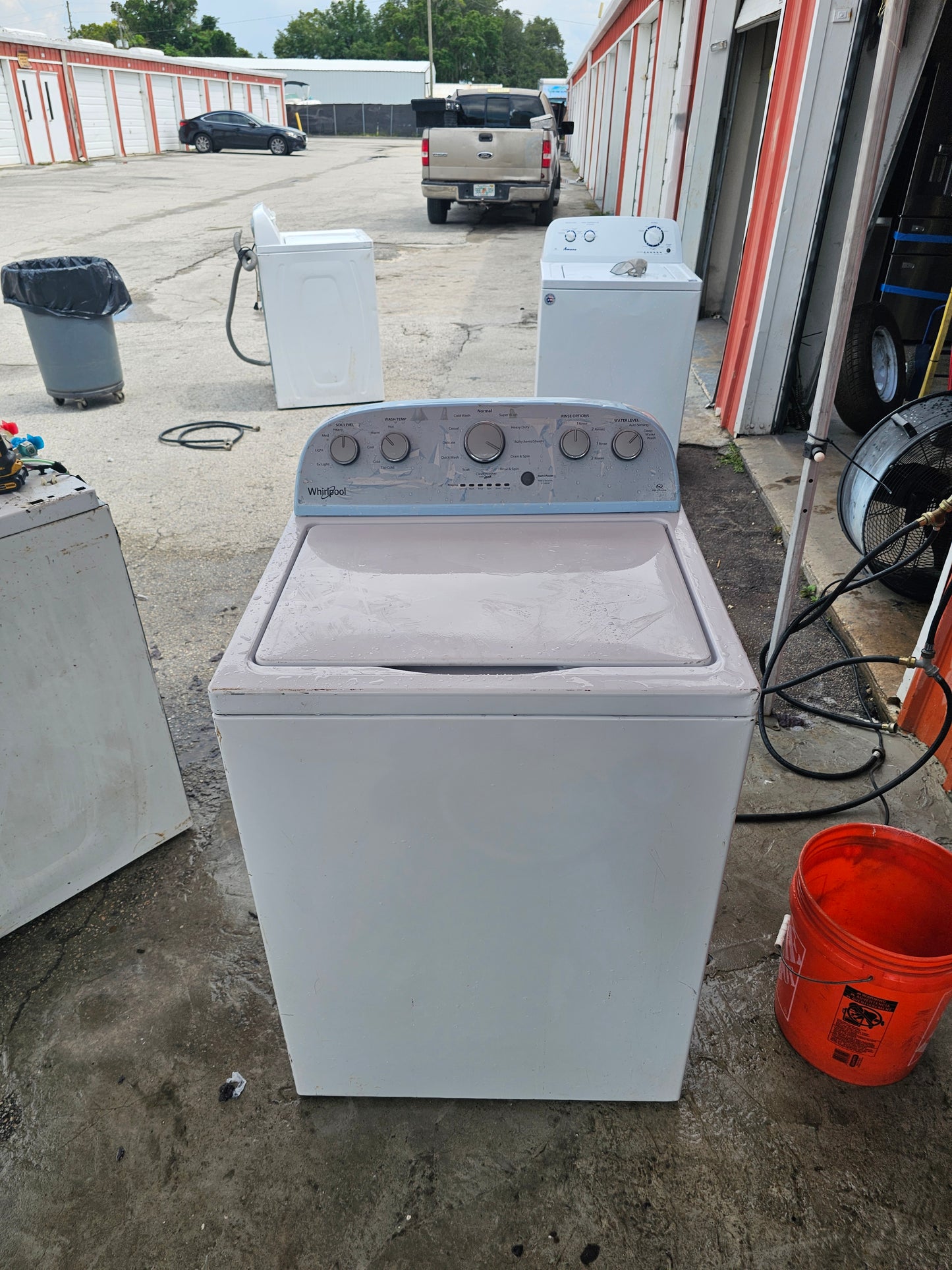 Whirlpool WTW4816FW3 Top-Load Washer