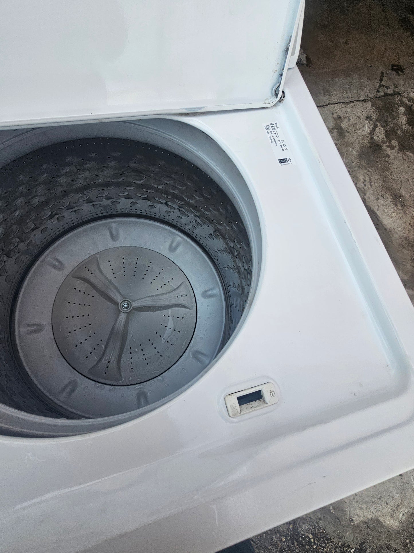Whirlpool WTW5000DW3 Top-Load Washer
