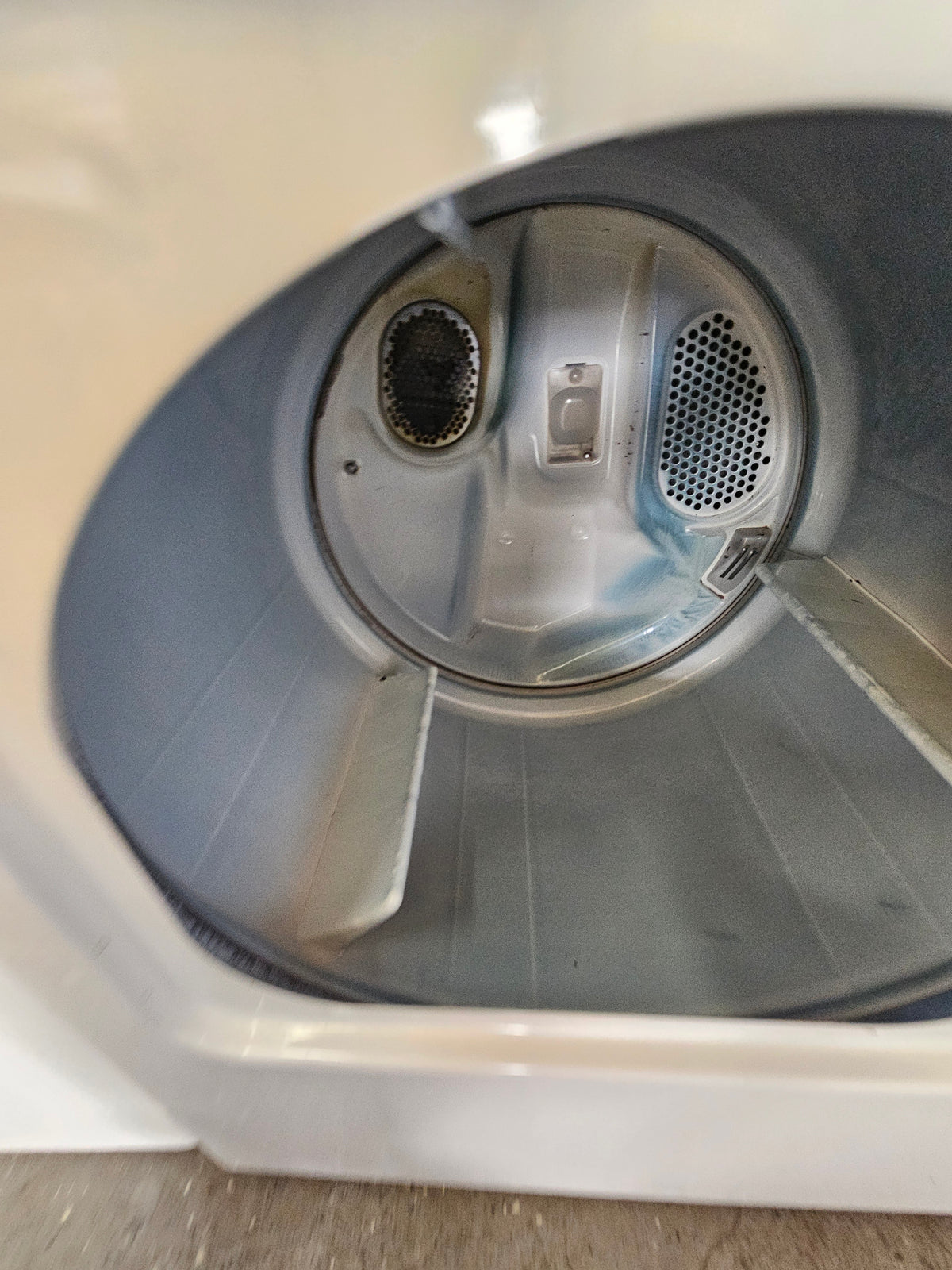 Whirlpool Washer And Electric Dryer Set