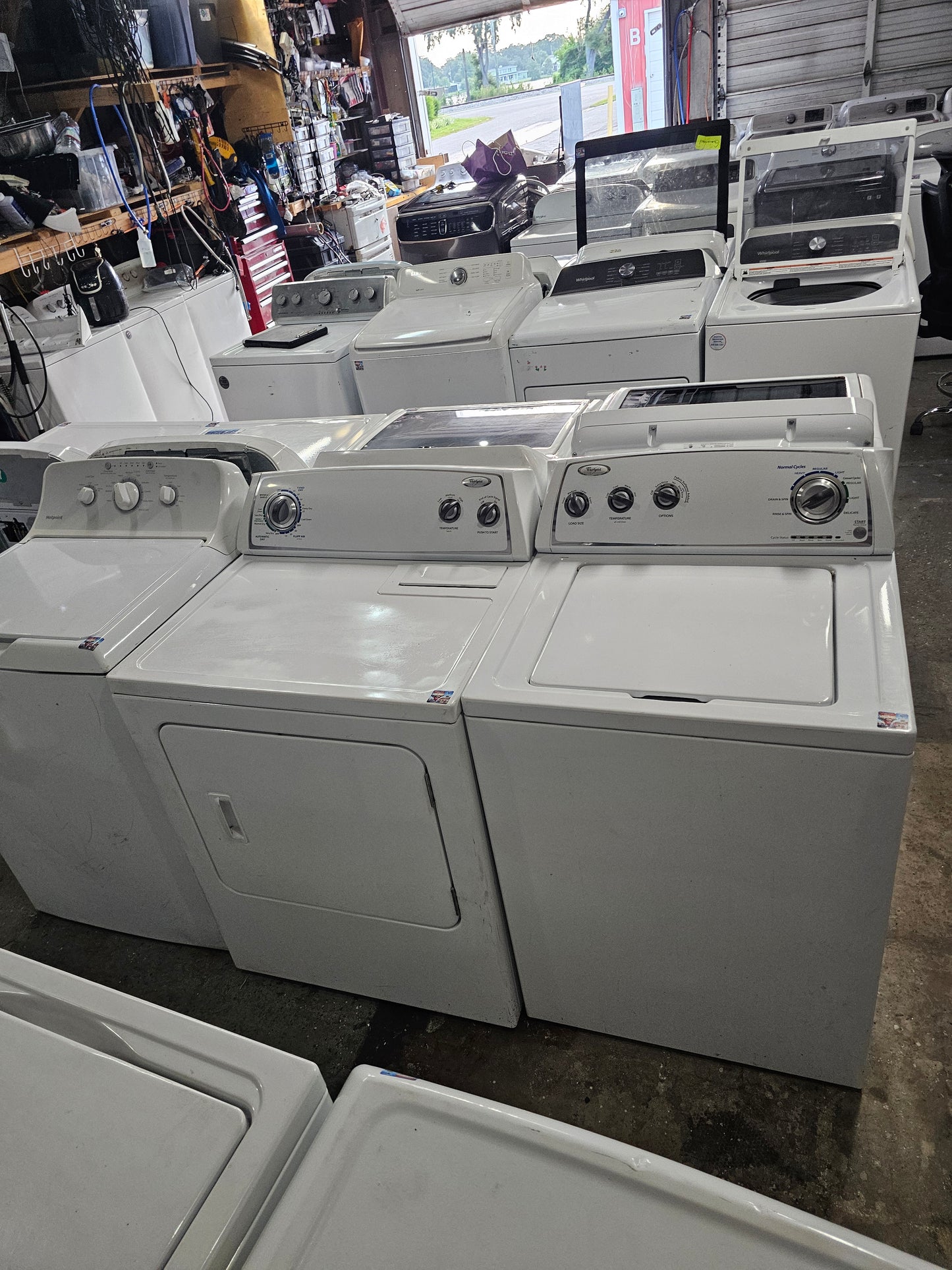 Whirlpool Washer And Electric Dryer Set