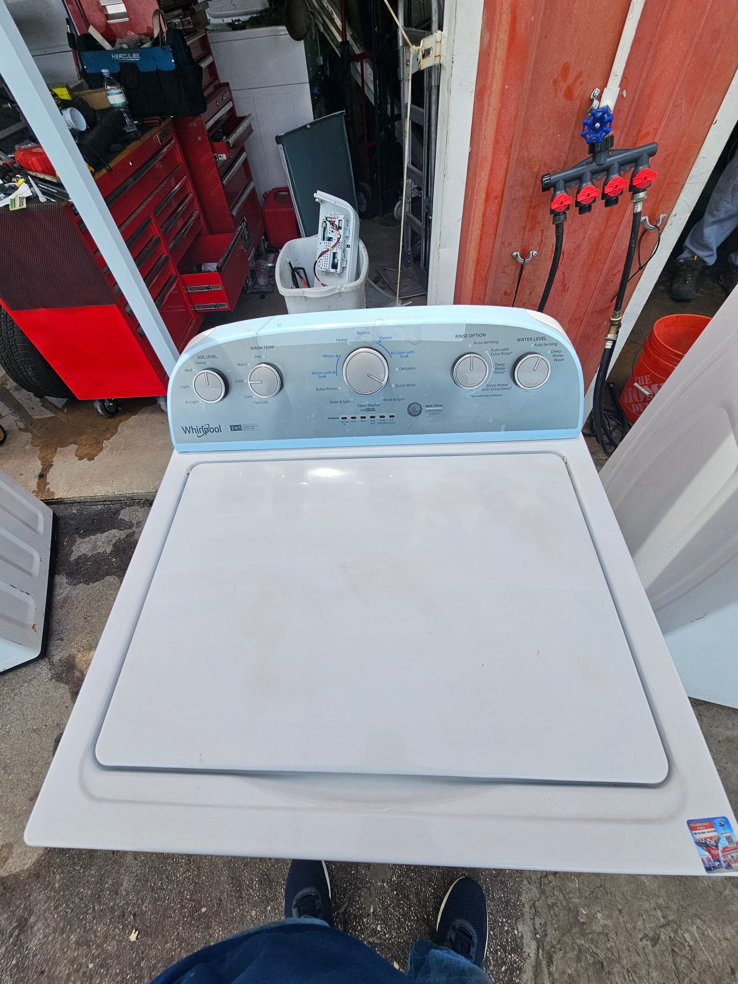 Whirlpool Washer And Electric Dtyer Set