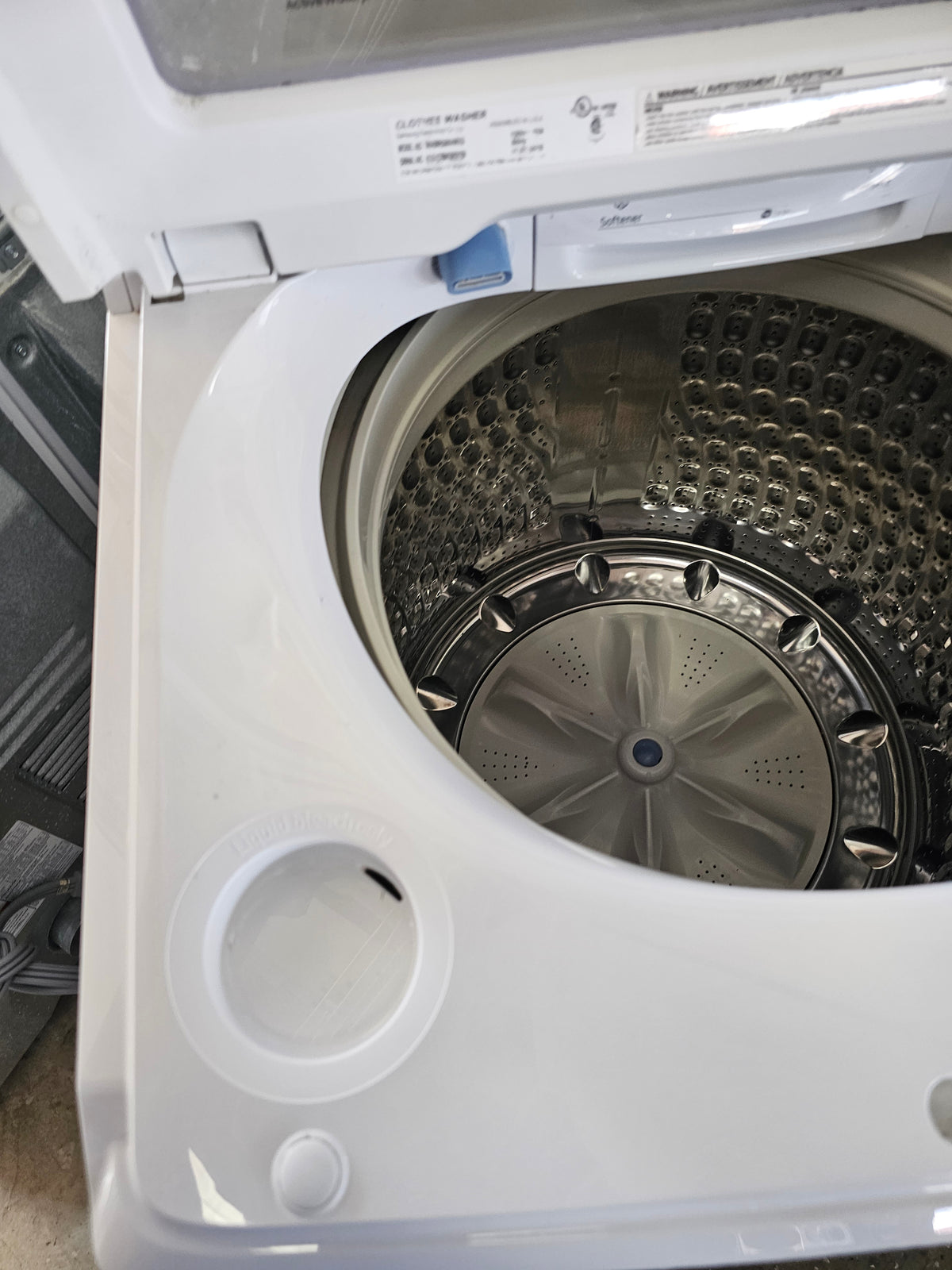 Samsung 5.0 Cu. Ft. High-Efficiency Top Load Washer with Active WaterJet