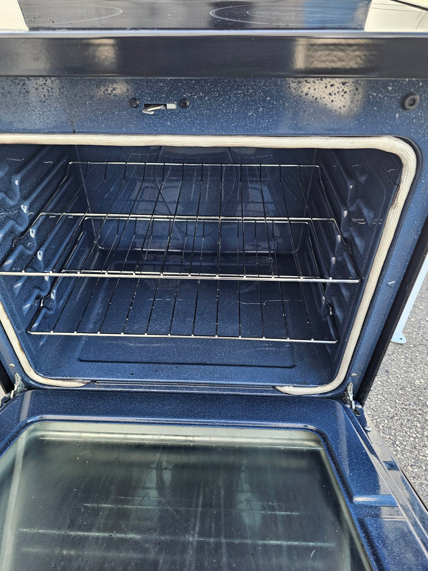 Samsung 30" Freestanding Electric Range with Smooth Cooktop
