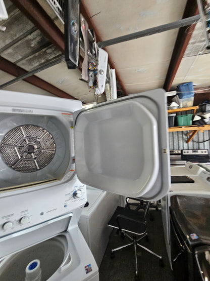 GE Unitized Spacemaker Electric Laundry Center (Washer & Electric Dryer)
