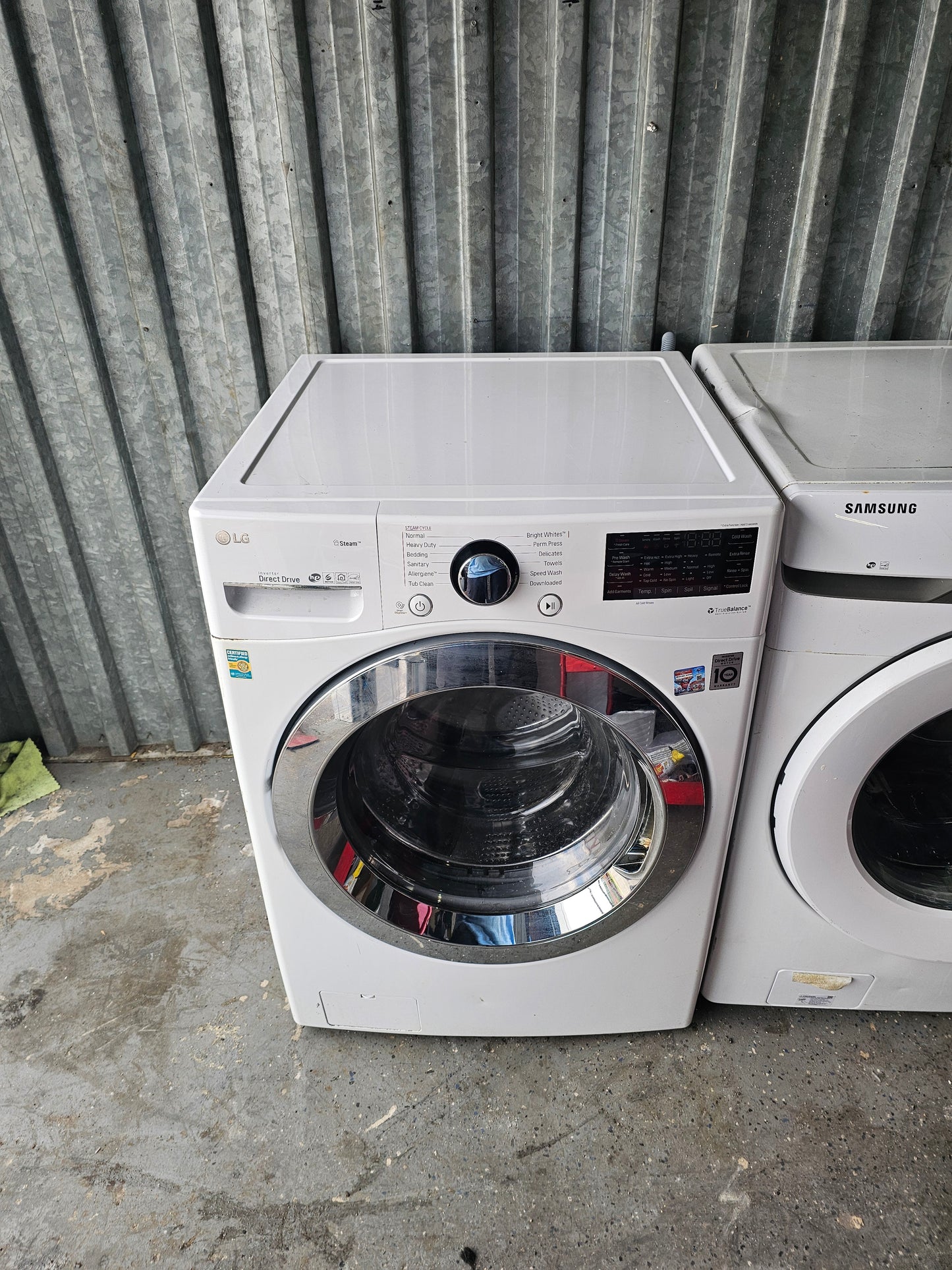 LG 4.5 Cu. Ft. Ultra Large Capacity Front Load Washer