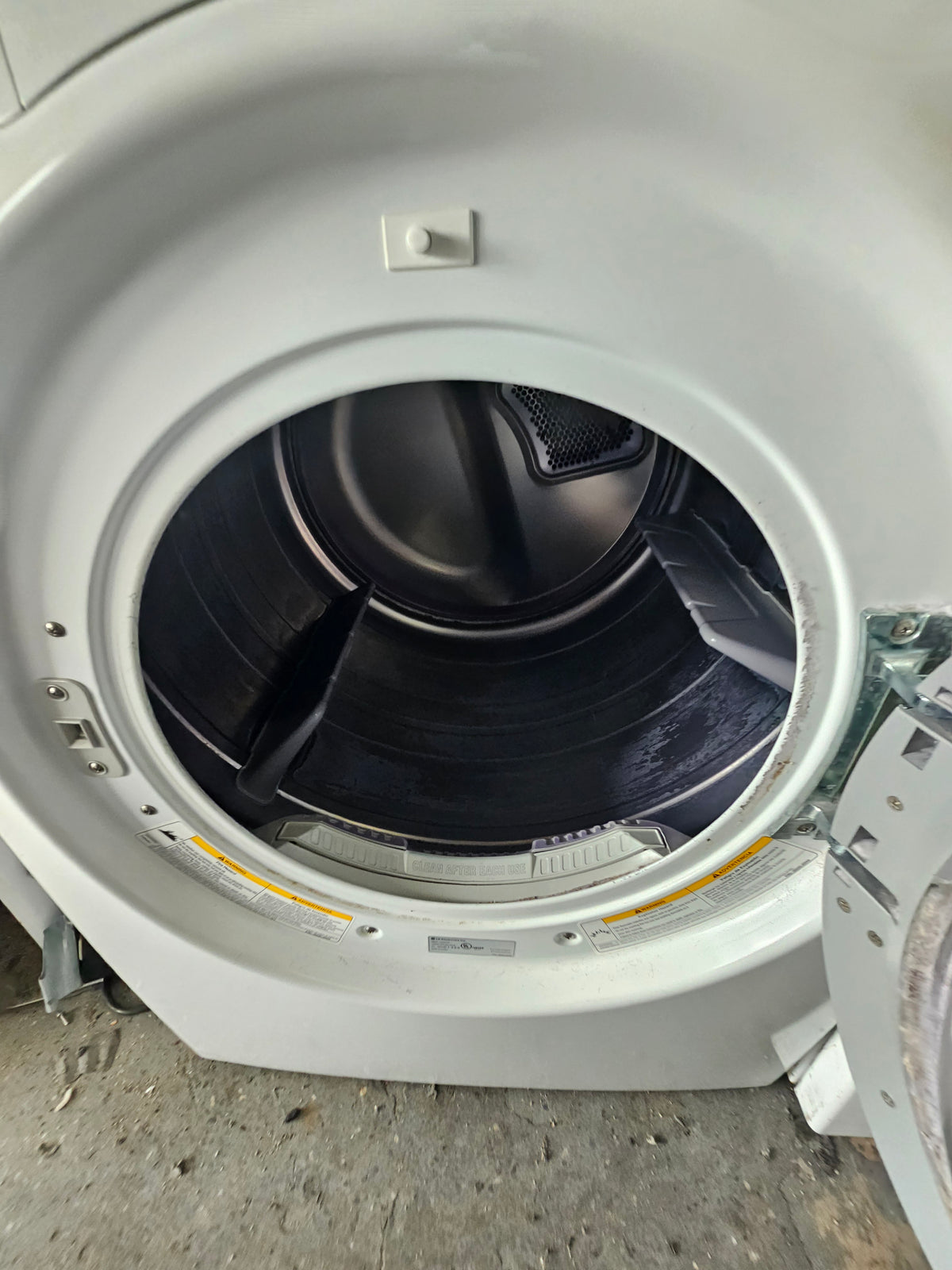 LG DLE5977W Electric Dryer