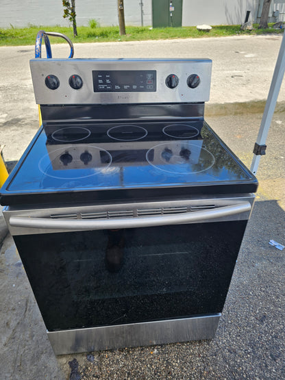 Samsung 30" Freestanding Electric Range with Smooth Cooktop