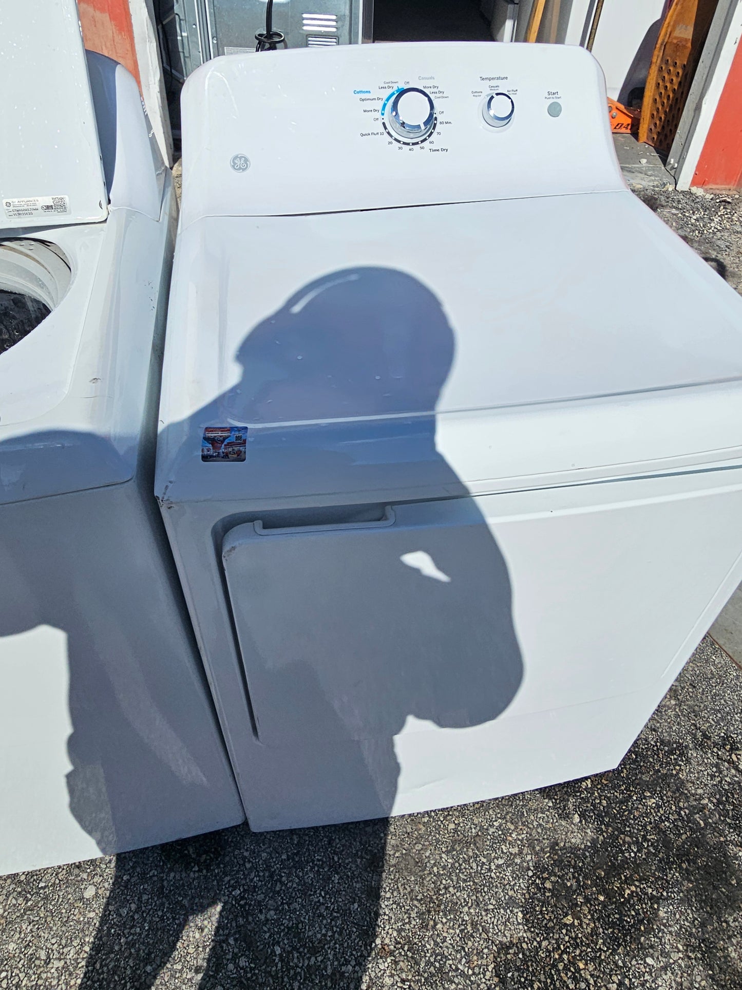 GE 6.2 Cu. Ft. Electric Dryer