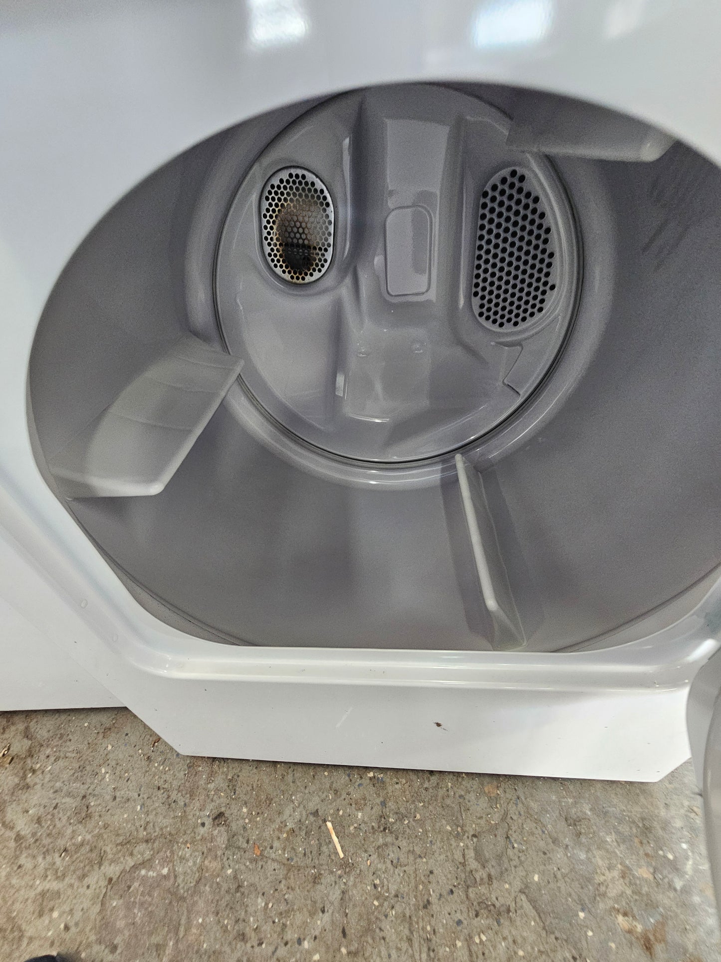 Whirlpool 7.0 Cu. Ft. Electric Dryer