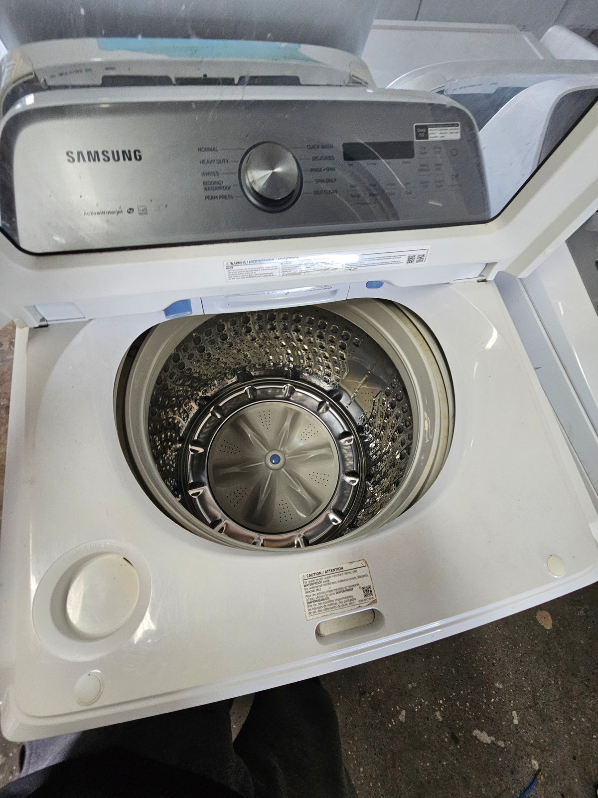 Samsung 5.4 Cu. Ft. High-Efficiency Top Load Washer with Active WaterJet