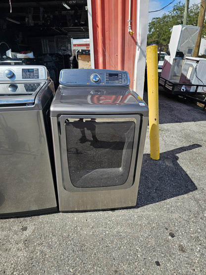 Samsung 7.4 Cu. Ft. Electric Dryer with Steam