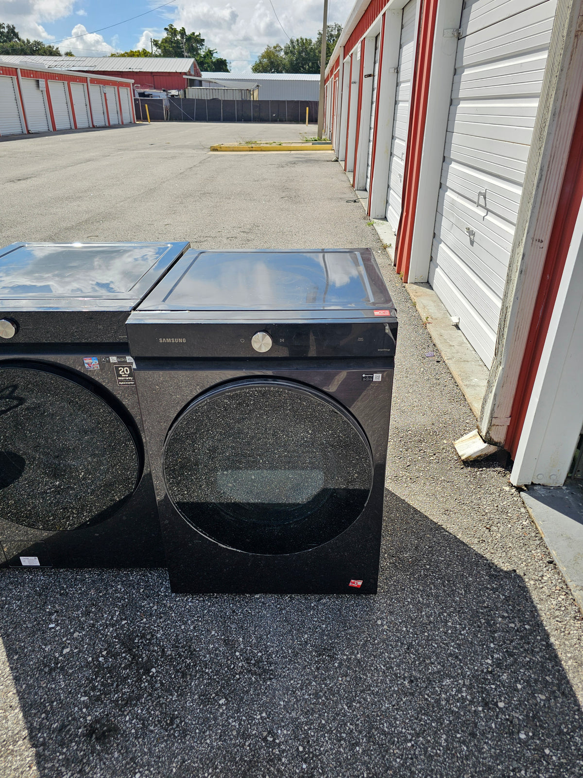 Samsung Frontload Washer And Electric Dryer Set
