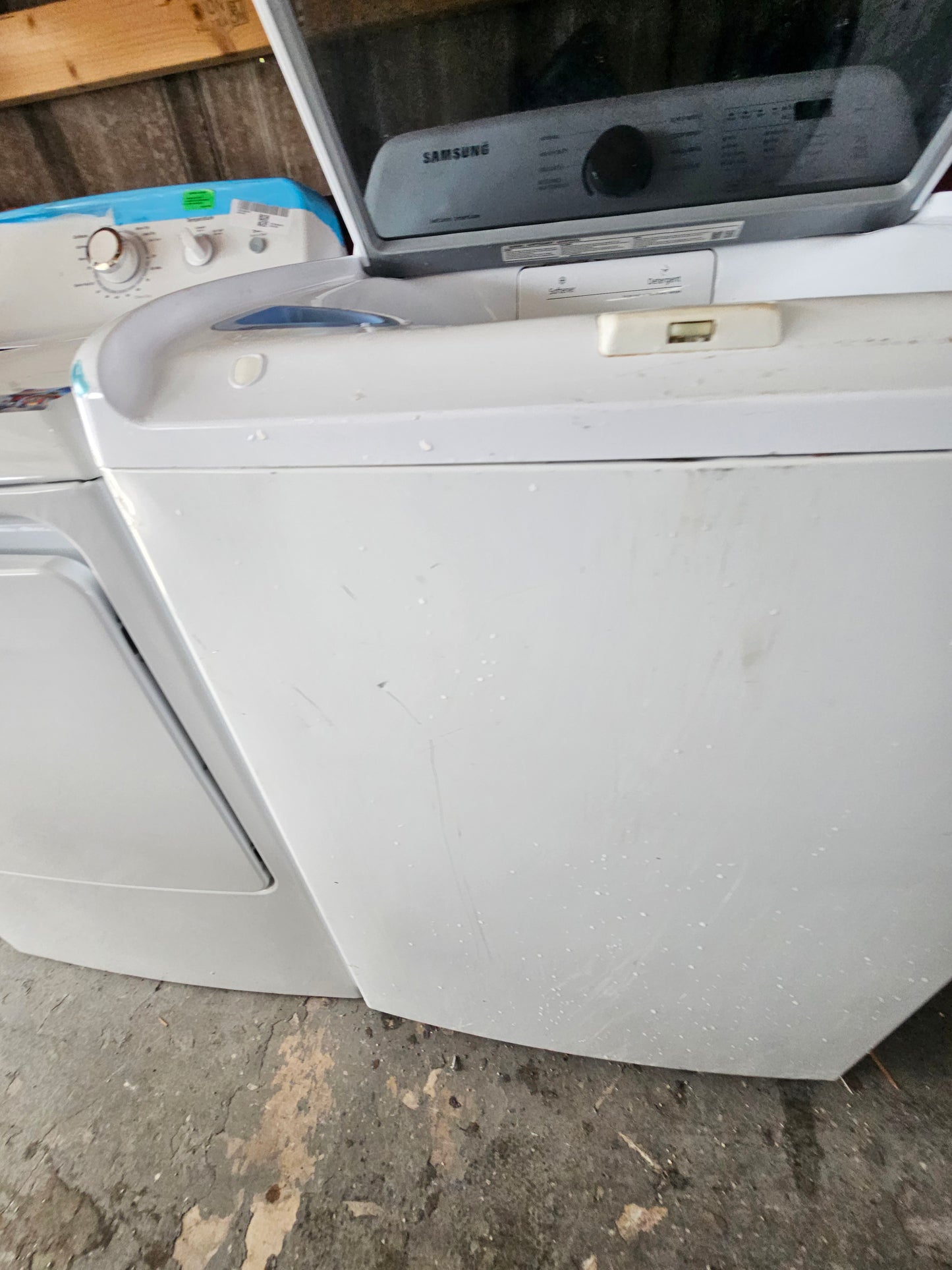 Samsung High-Efficiency Top Load Washer