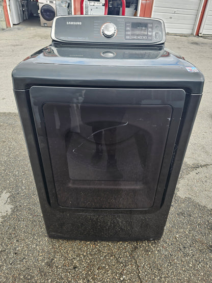 Samsung 7.4 cu. ft. Electric Dryer with Steam Sanitize+