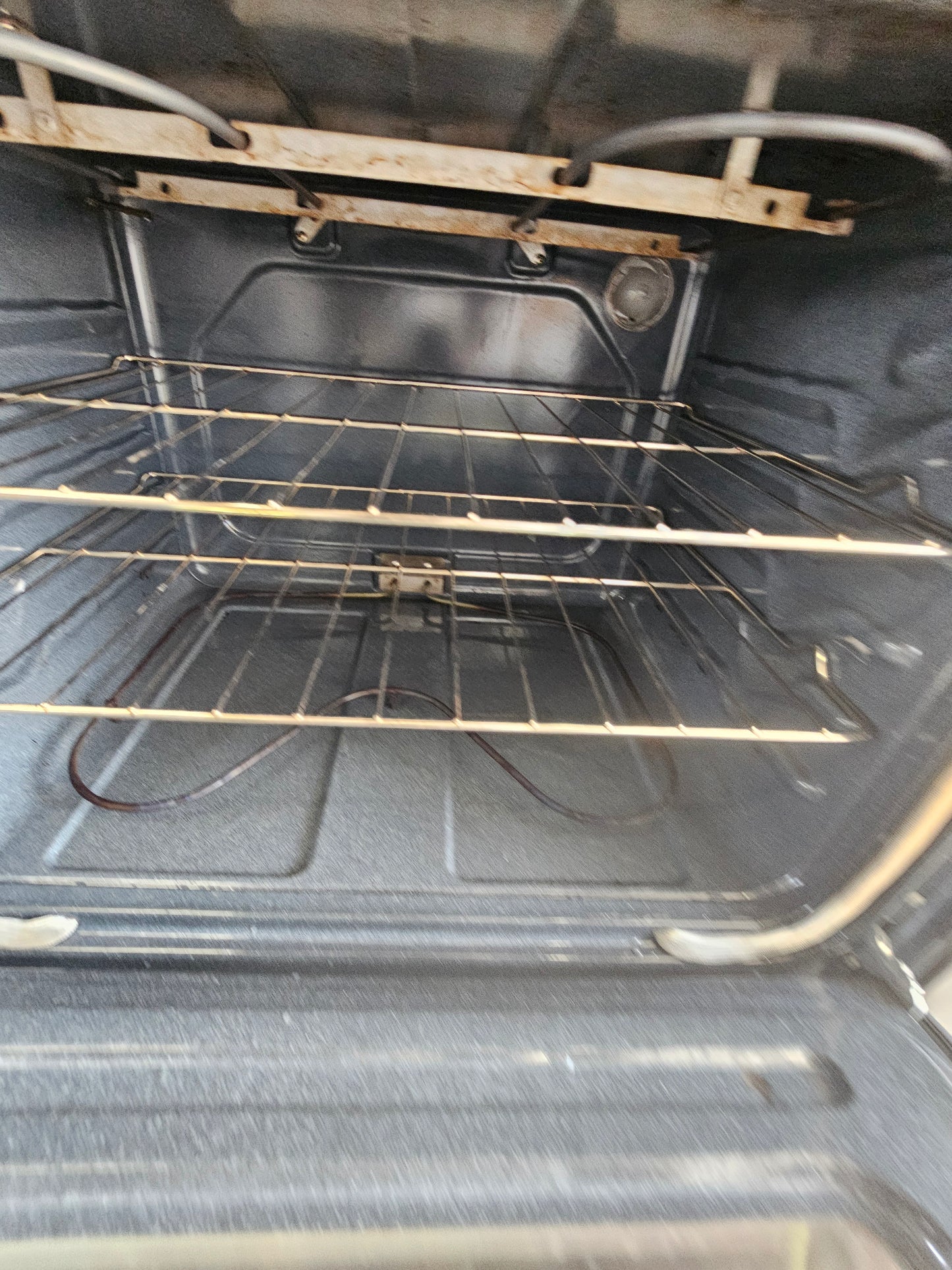 Amana 30" Freestanding Electric Range