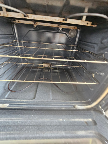 Amana 30" Freestanding Electric Range