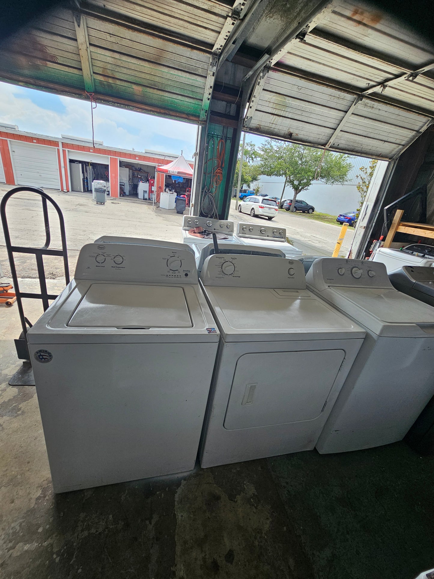 Roper washer and electric dryer set
