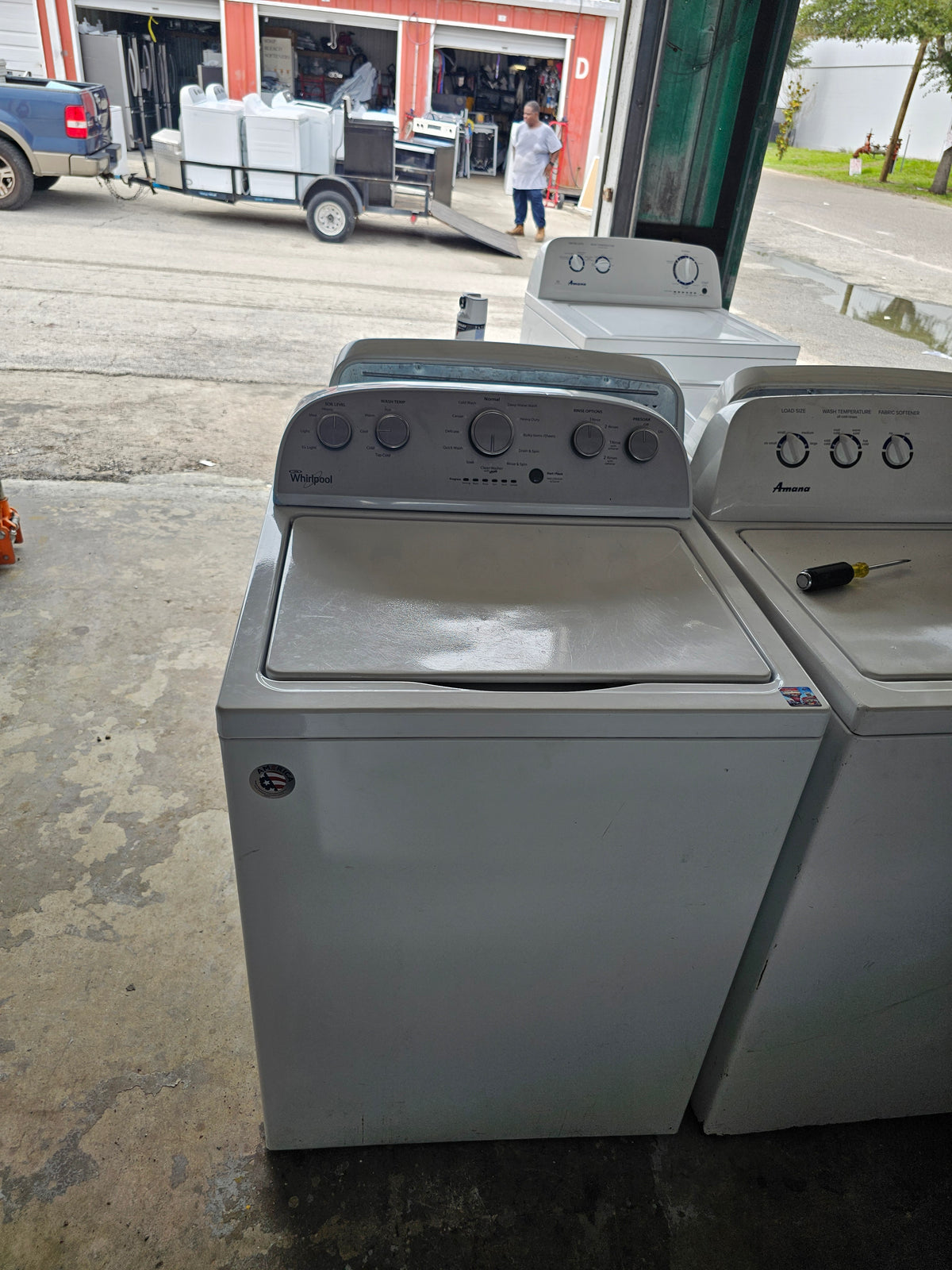 Whirlpool Washer And Electric Dryer Set