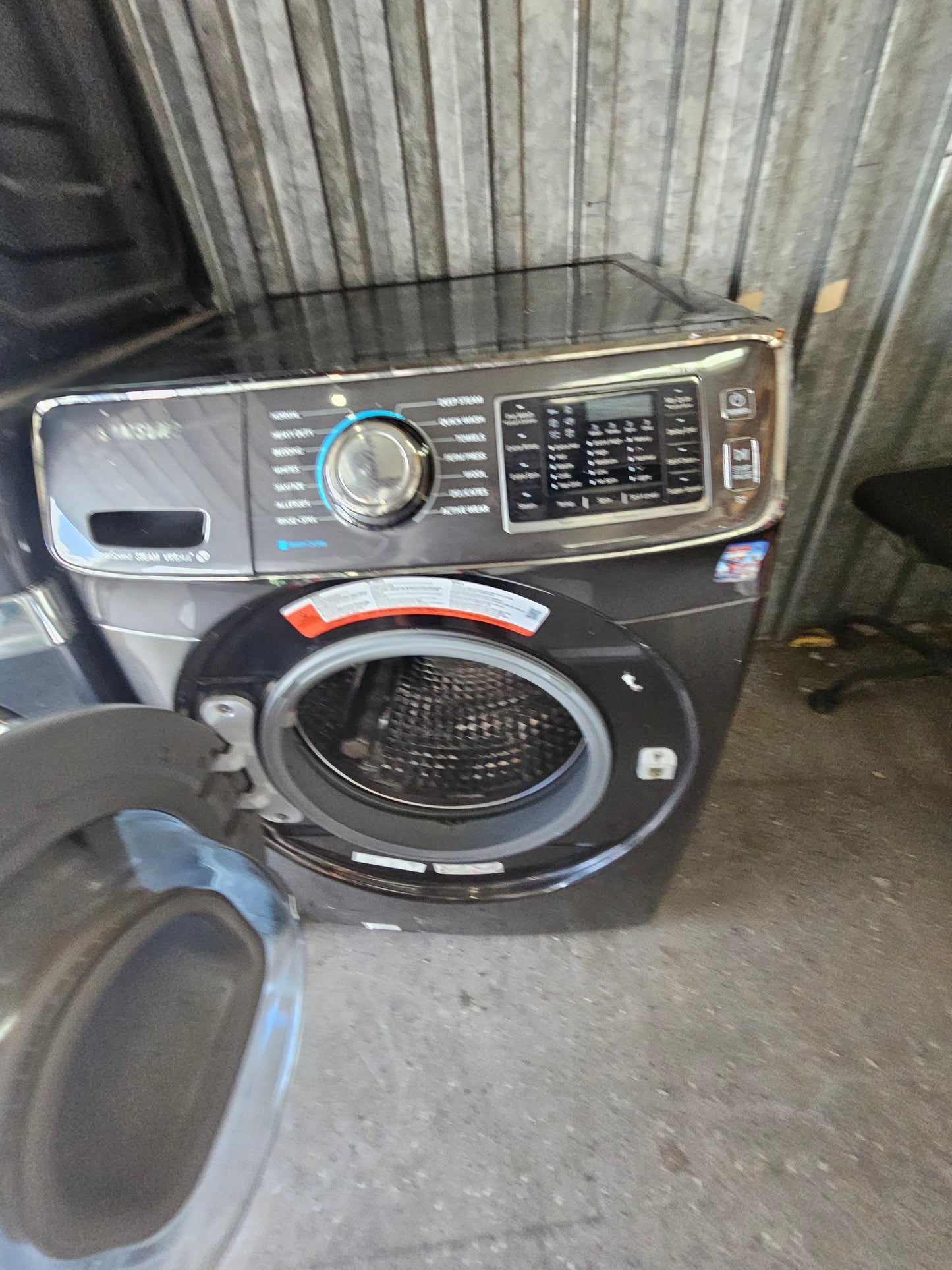 Samsung 4.5 Cu. Ft. High-Efficiency Front Load Washer