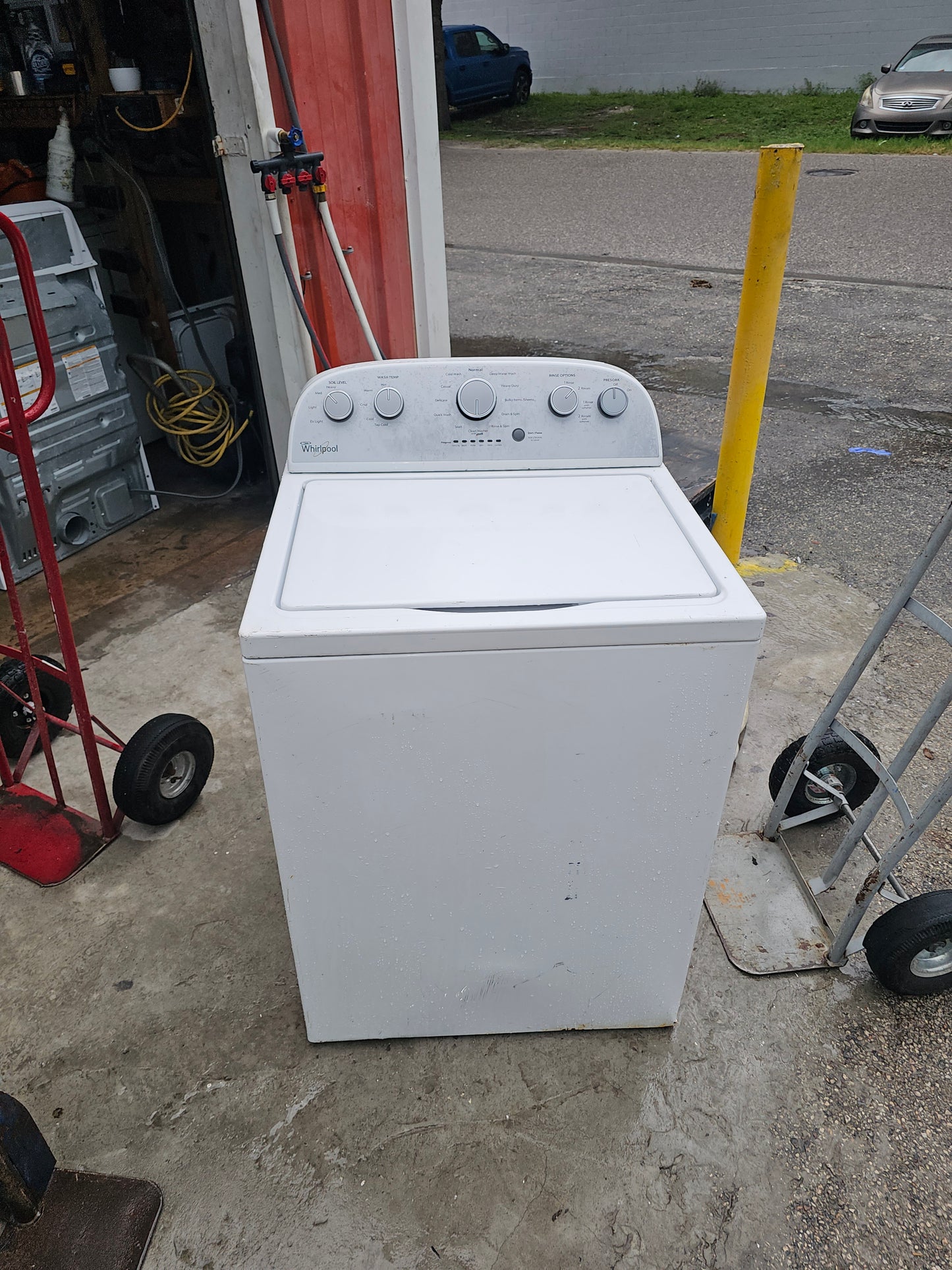 Whirlpool Top Load Washer with Deep Water Wash