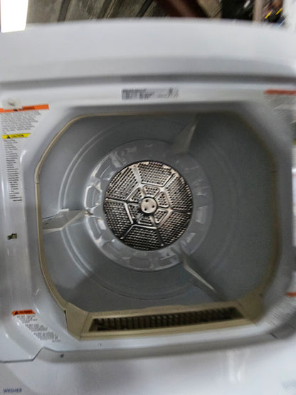 GE Unitized Spacemaker Electric Laundry Center (Washer & Electric Dryer)