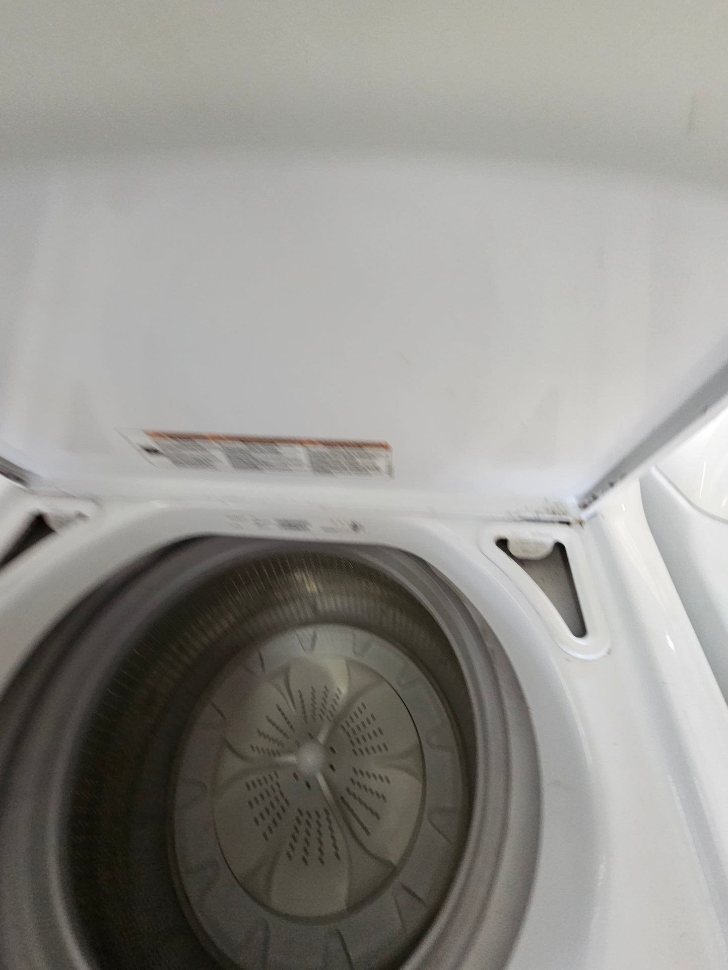 Whirlpool Cabrio High-Efficiency Top Load Washer