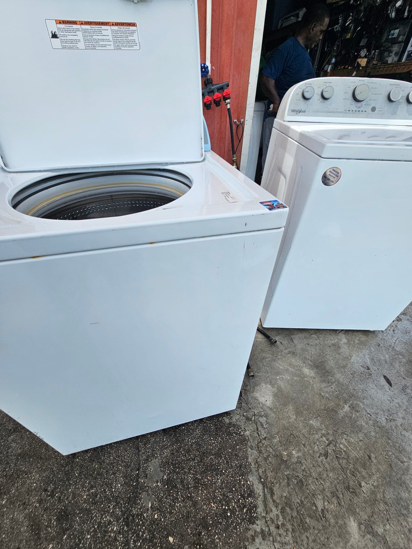 Whirlpool Washer And Electric Dtyer Set