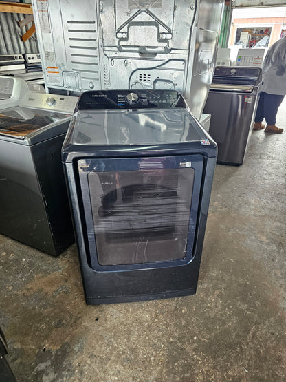 Samsung 7.4 Cu. Ft. Smart Electric Dryer with Sensor Dry