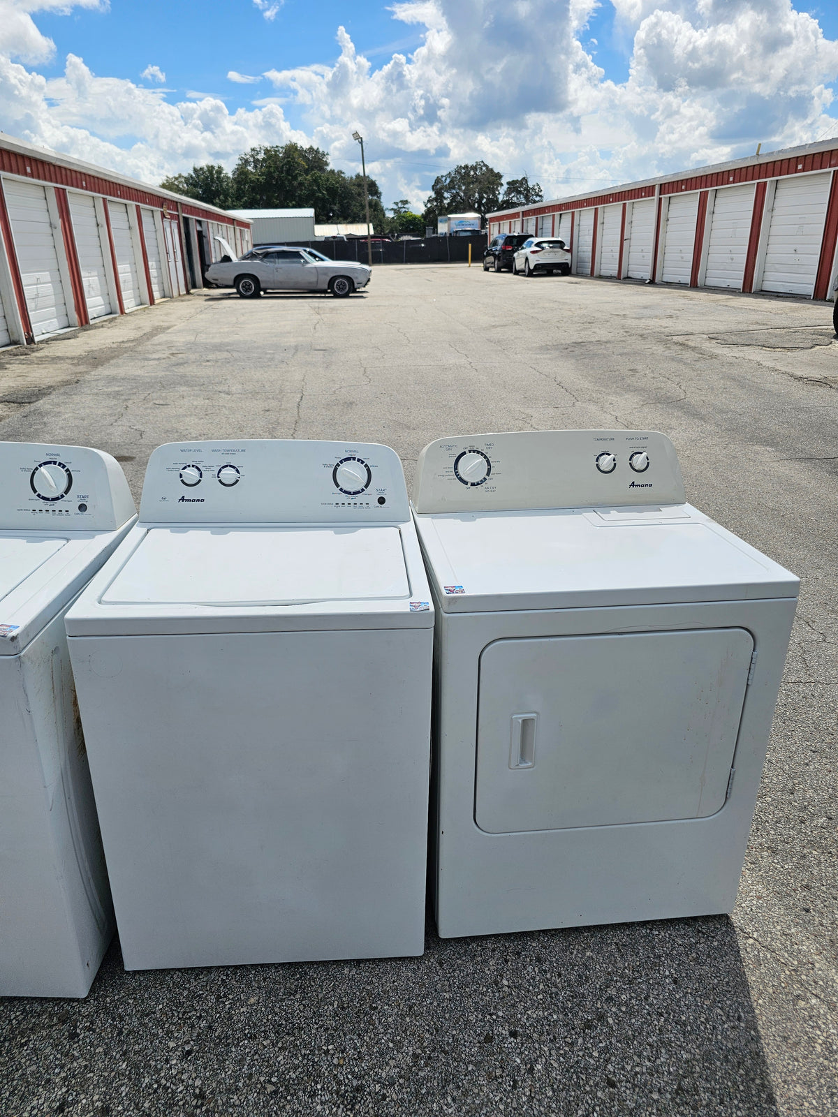 Amana Washer And Electric Dryer Set