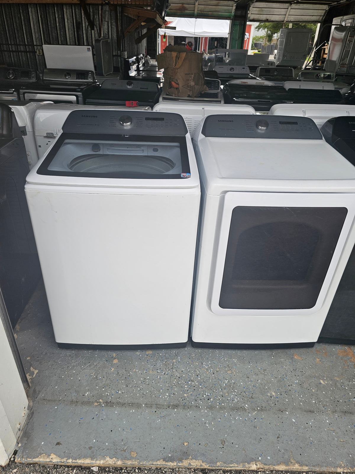 Samsung Washer And Electric Dryer Set