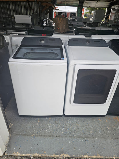 Samsung Washer And Electric Dryer Set