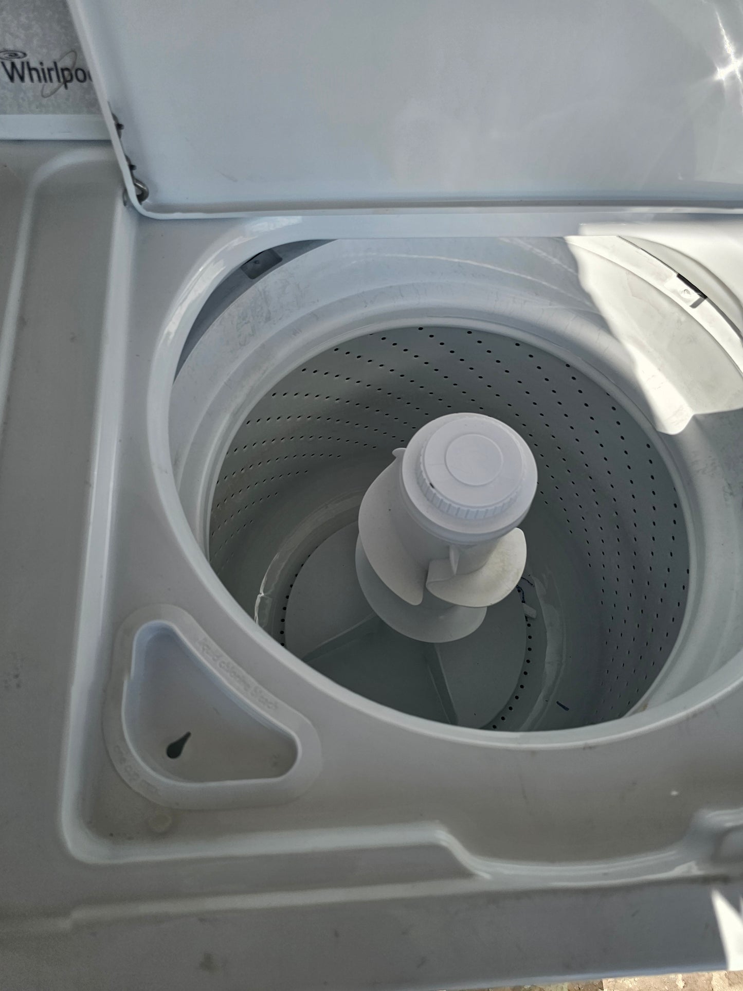 Whirlpool Washer and Electric Dryer Set