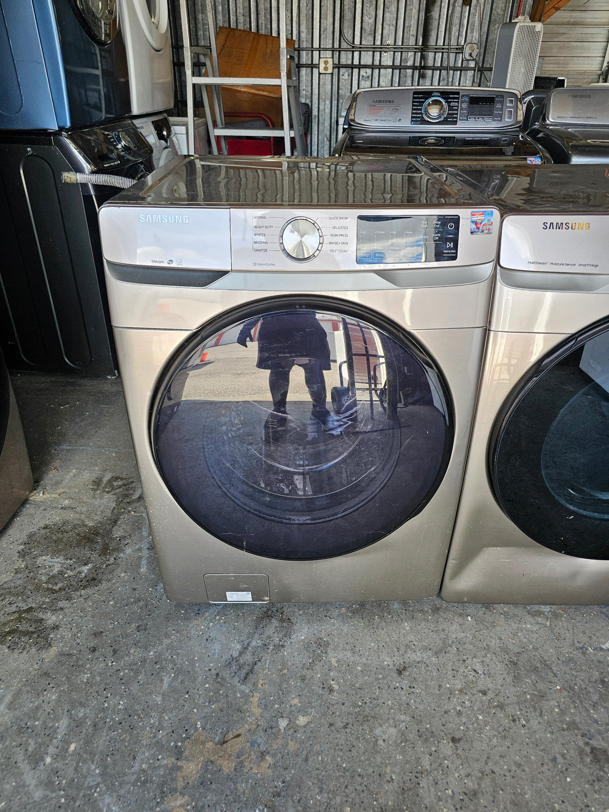 Samsung 4.5 cu. ft. Smart High-Efficiency Front Load Washer