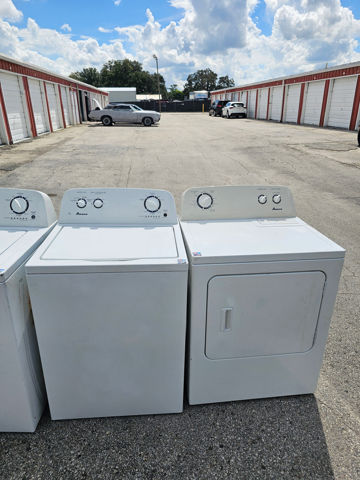 Amana Washer And Electric Dryer Set