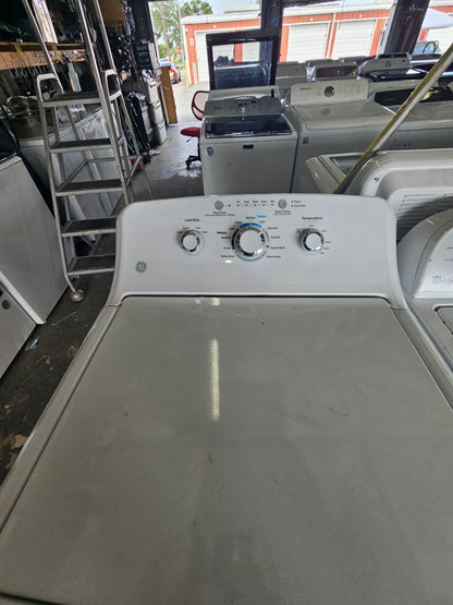 GE HTW240ASK6WS Top-Load Washer