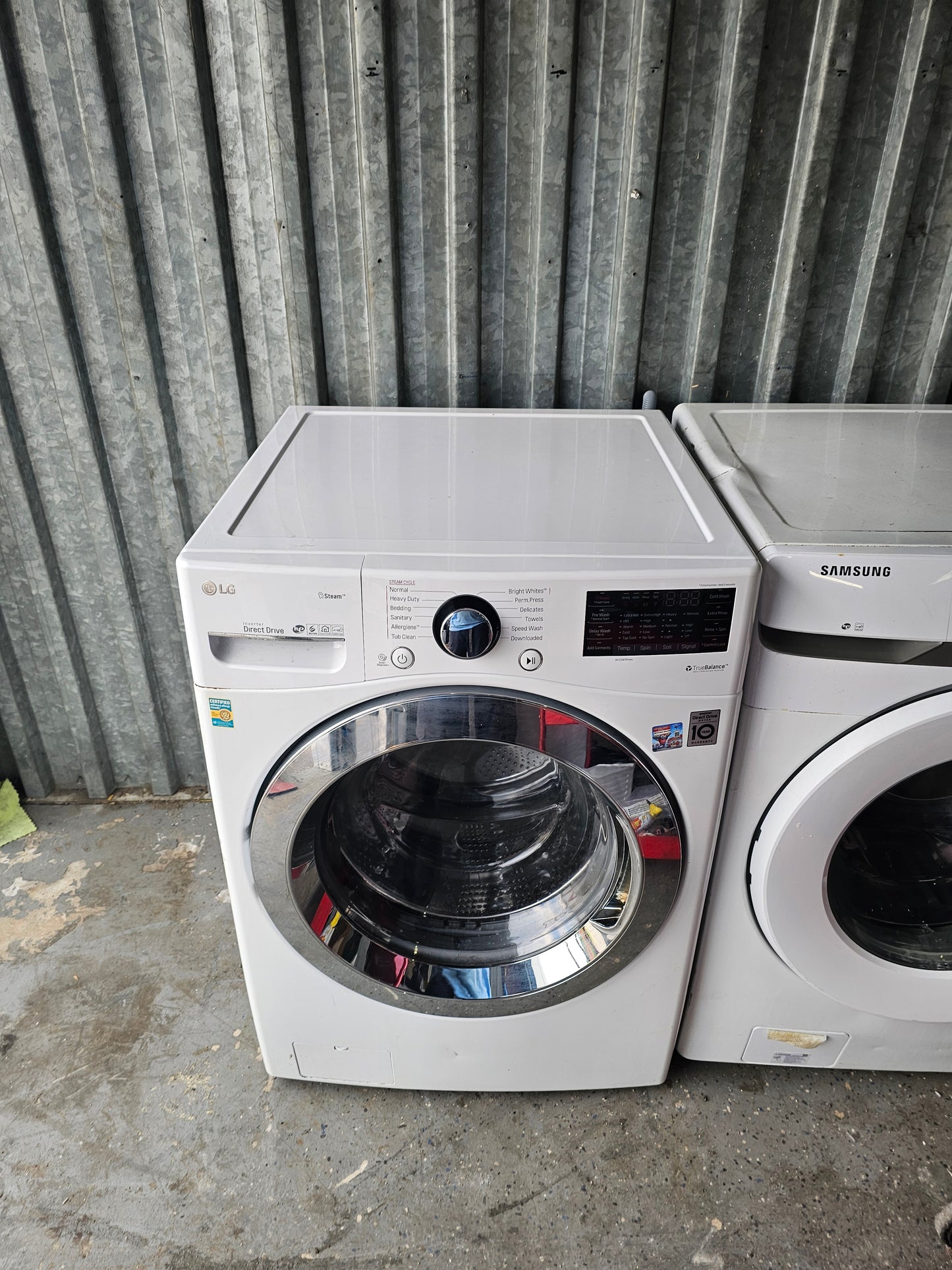 LG 4.5 Cu. Ft. Ultra Large Capacity Front Load Washer