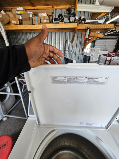 Speed Queen Washer And Electric Dryer Set