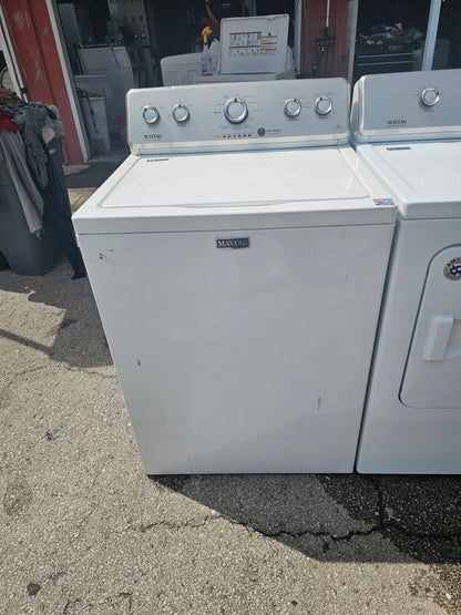 Maytag Washer And Electroc Dryer Set