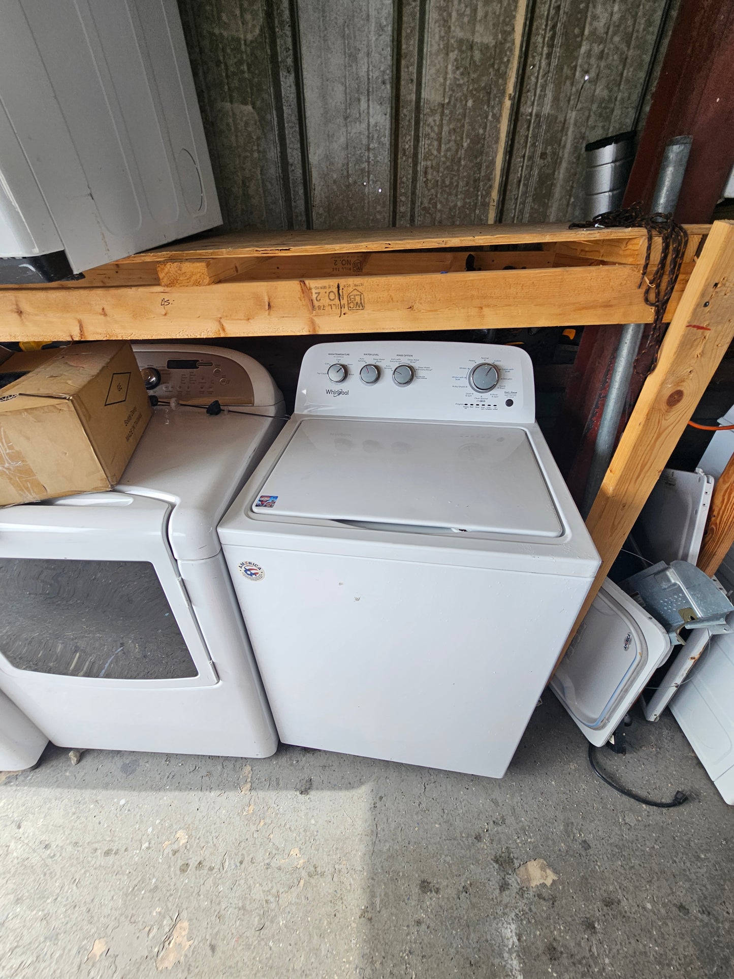 Whirlpool High-Efficiency Top Load Washer