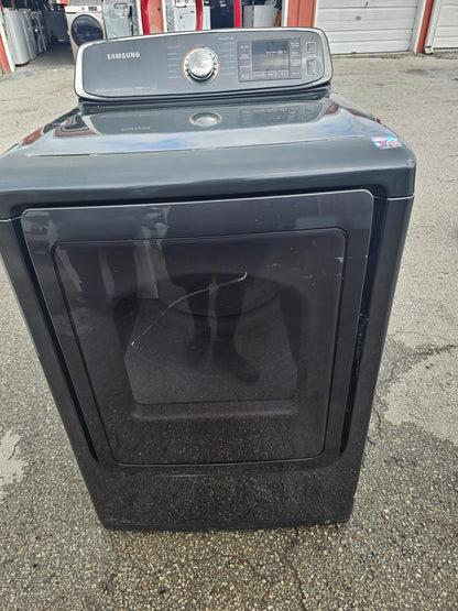 Samsung 7.4 cu. ft. Electric Dryer with Steam Sanitize+