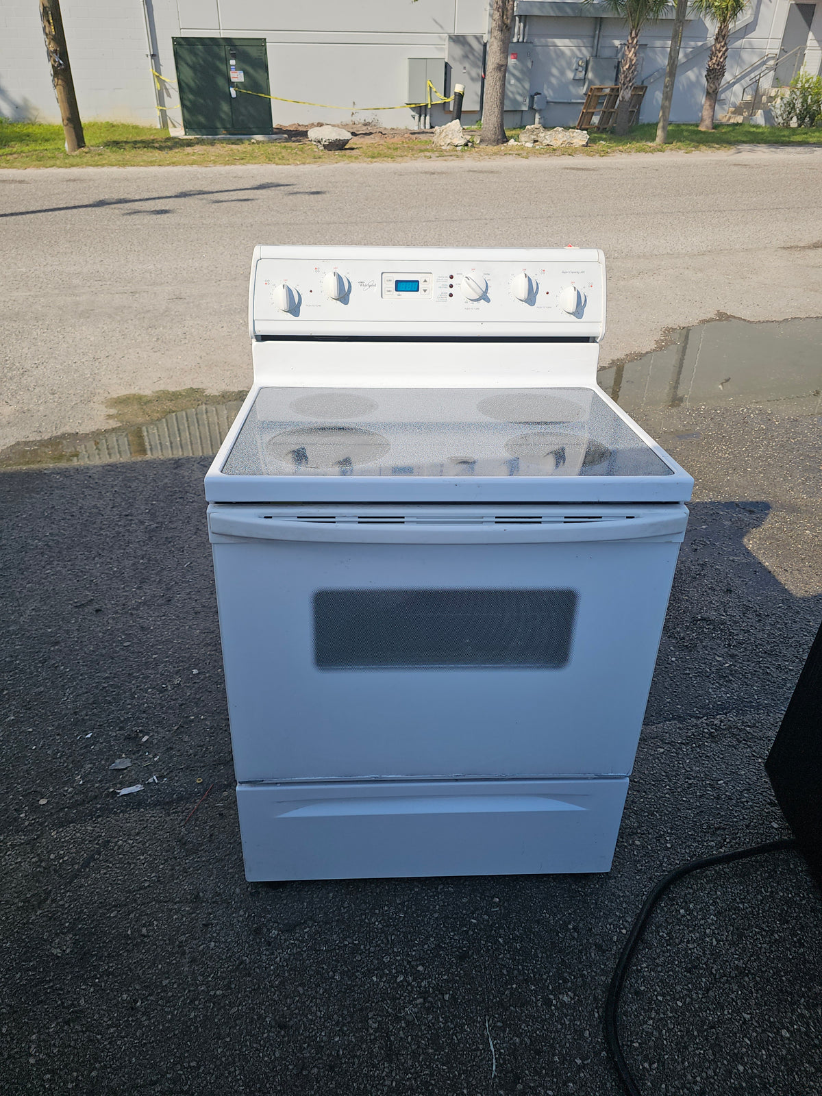 Whirlpool Electric Stove