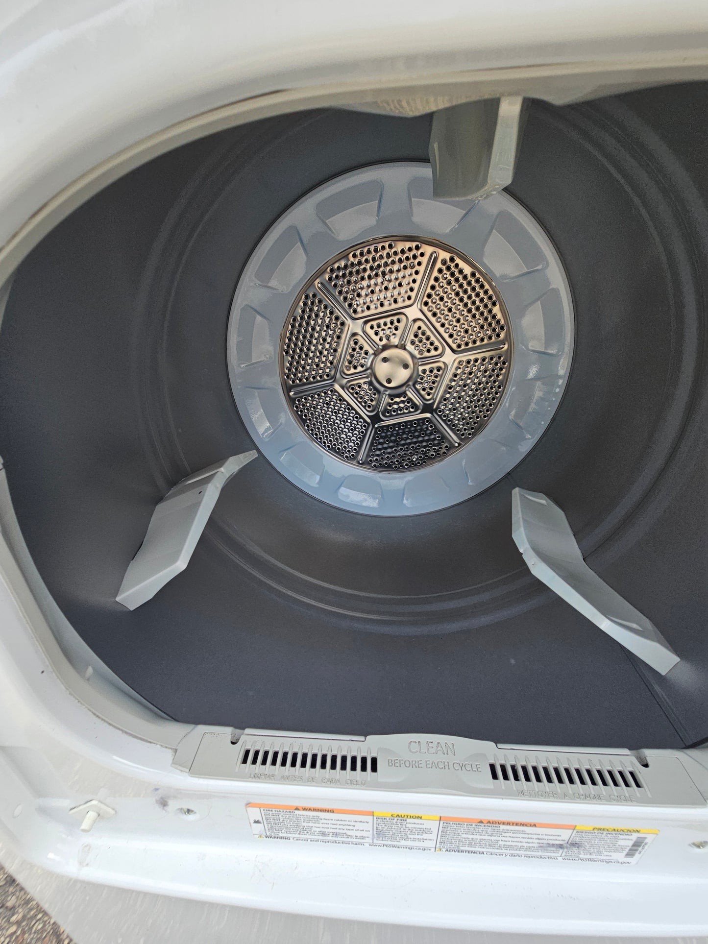 GE 7.4 cu. ft. Capacity Electric Dryer with HE Sensor Dry