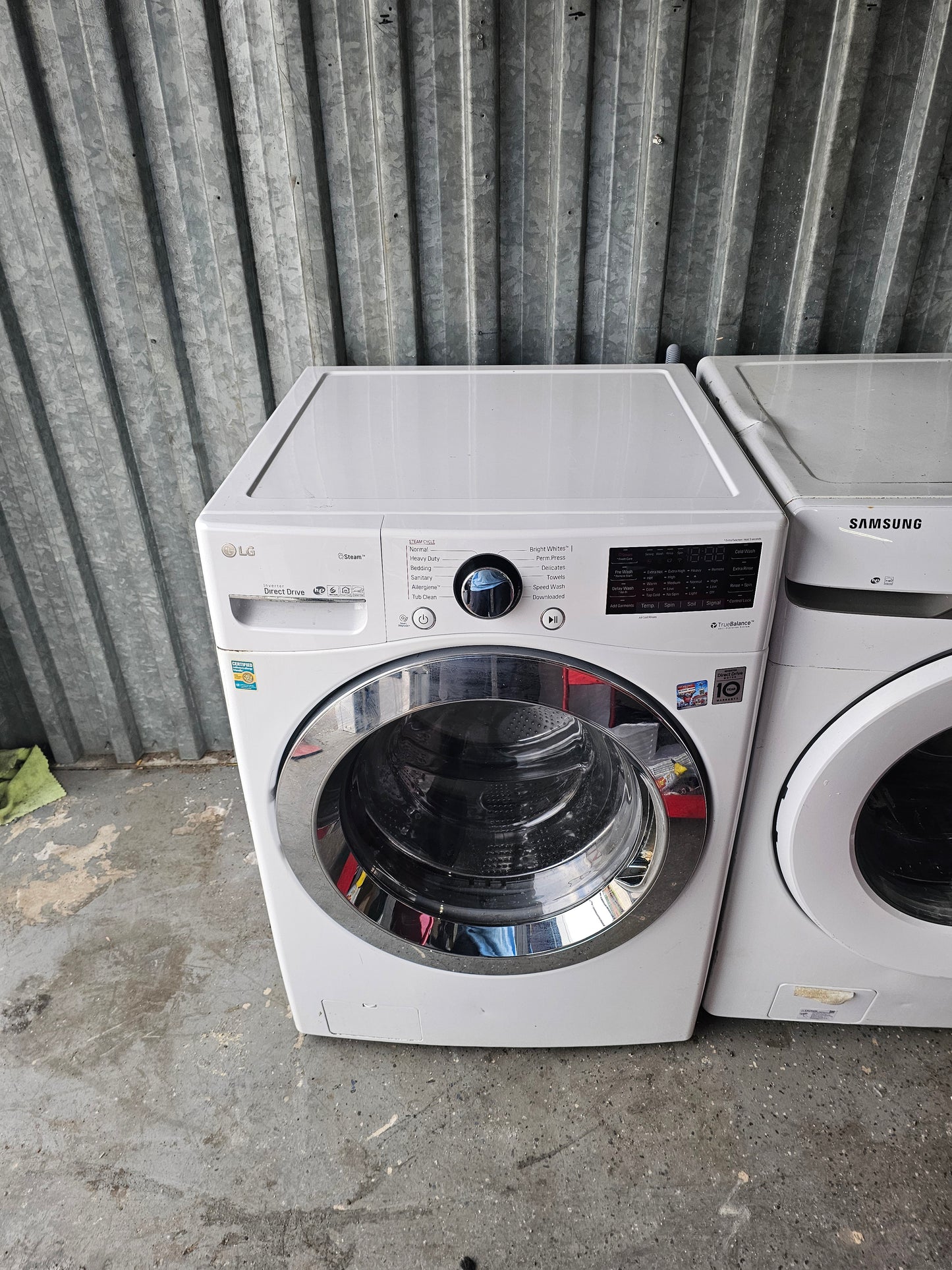 LG 4.5 Cu. Ft. Ultra Large Capacity Front Load Washer