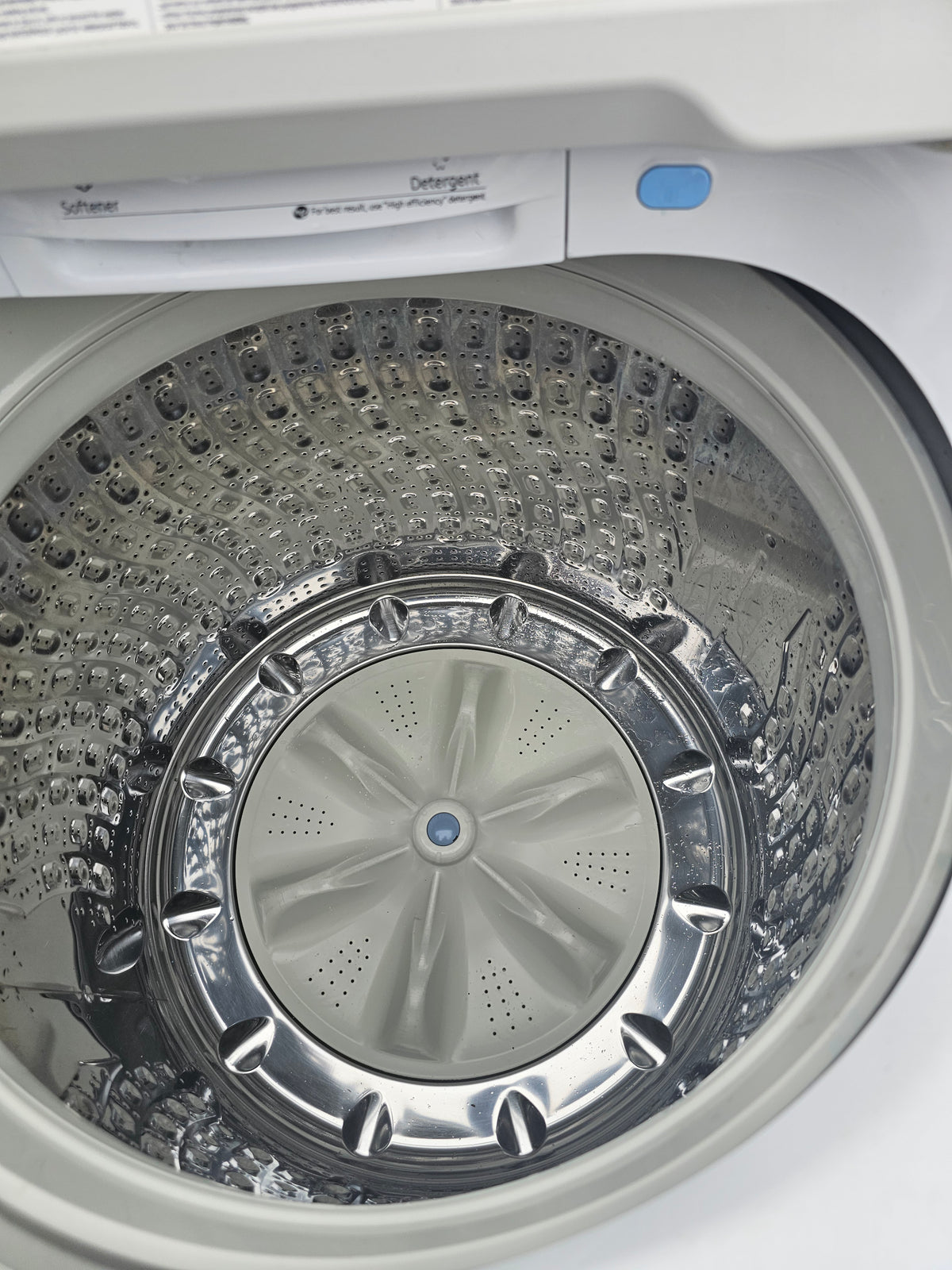 Samsung 5.0 Cu. Ft. High-Efficiency Top Load Washer
