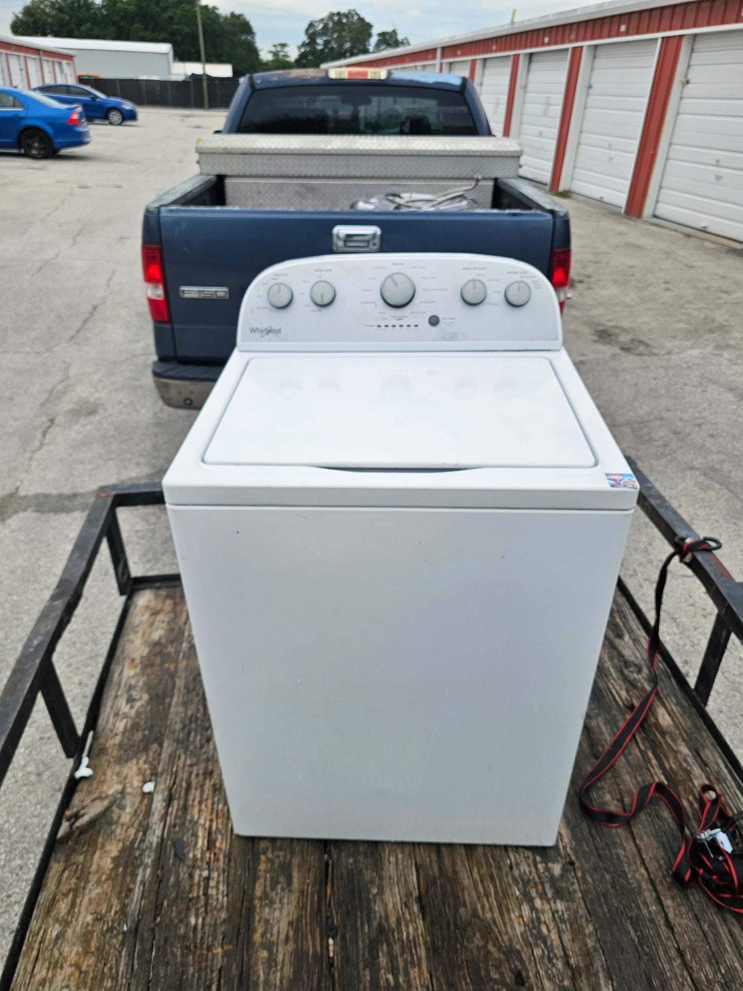 Whirlpool Top Load Washer with Deep Water Wash