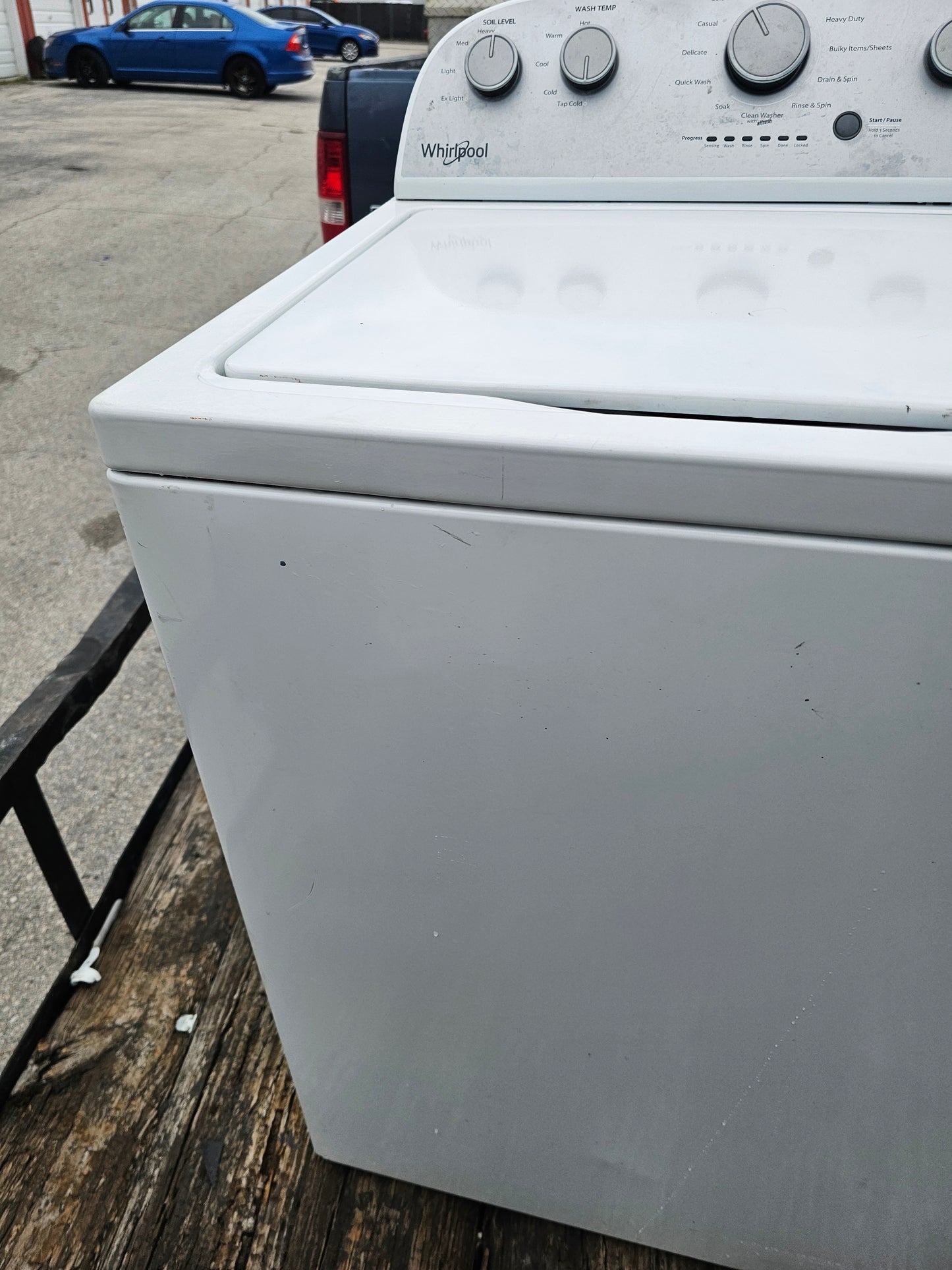 Whirlpool Top Load Washer with Deep Water Wash