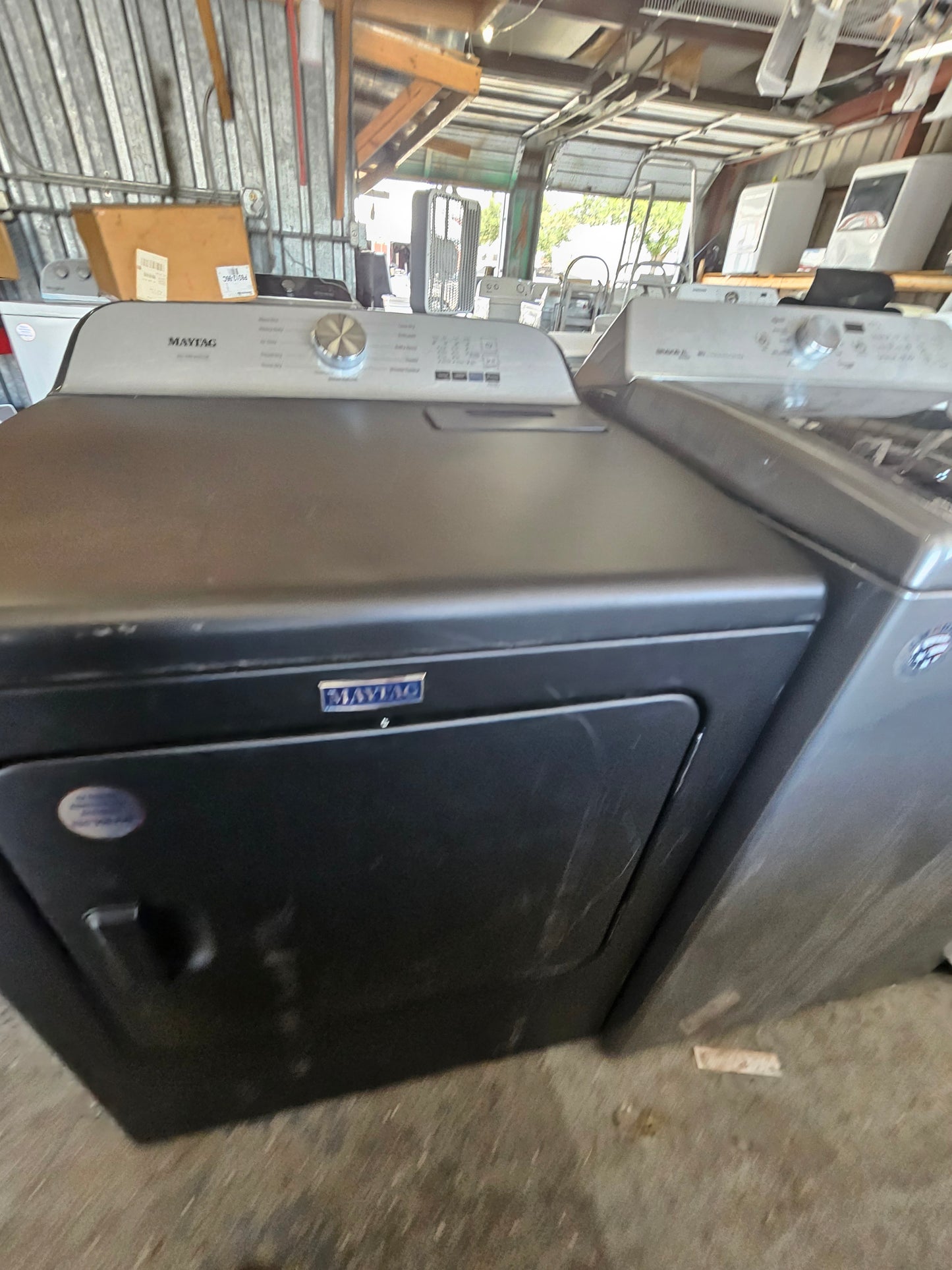 Maytag MED6500MBK0 Electric Dryer