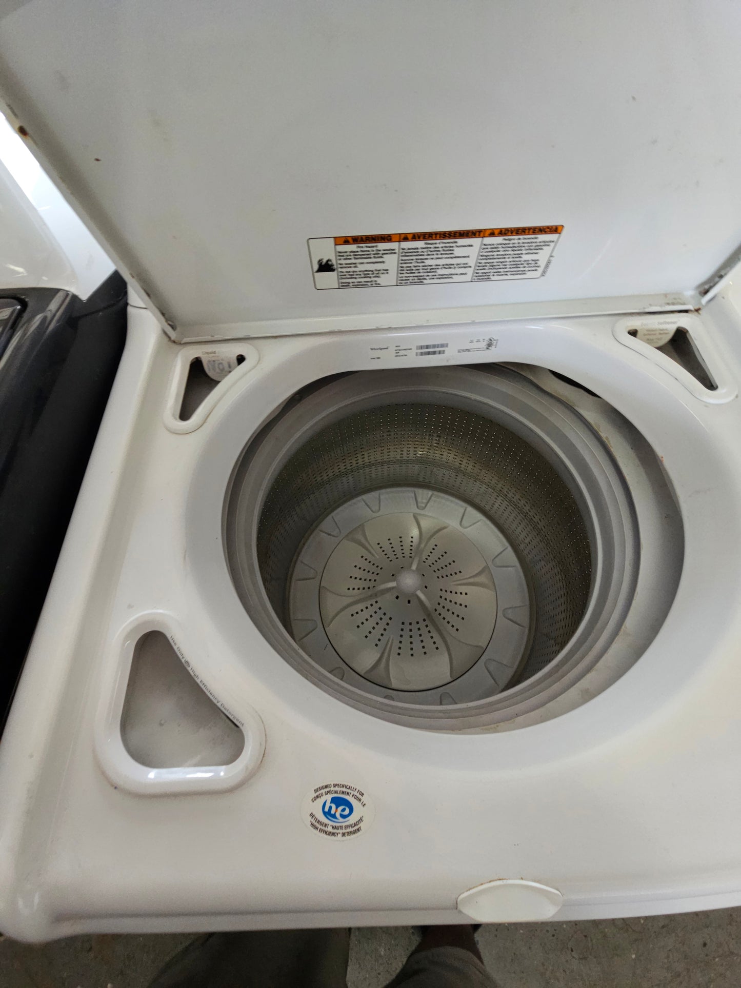 Whirlpool Cabrio High-Efficiency Top Load Washer